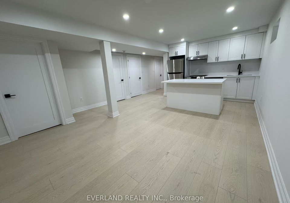 116-redondo-drive-vaughan-ontario-n13486548