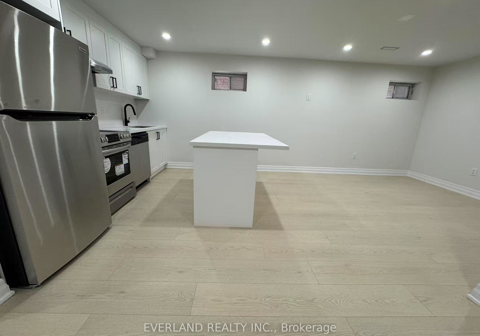 116-redondo-drive-vaughan-ontario-n13486548