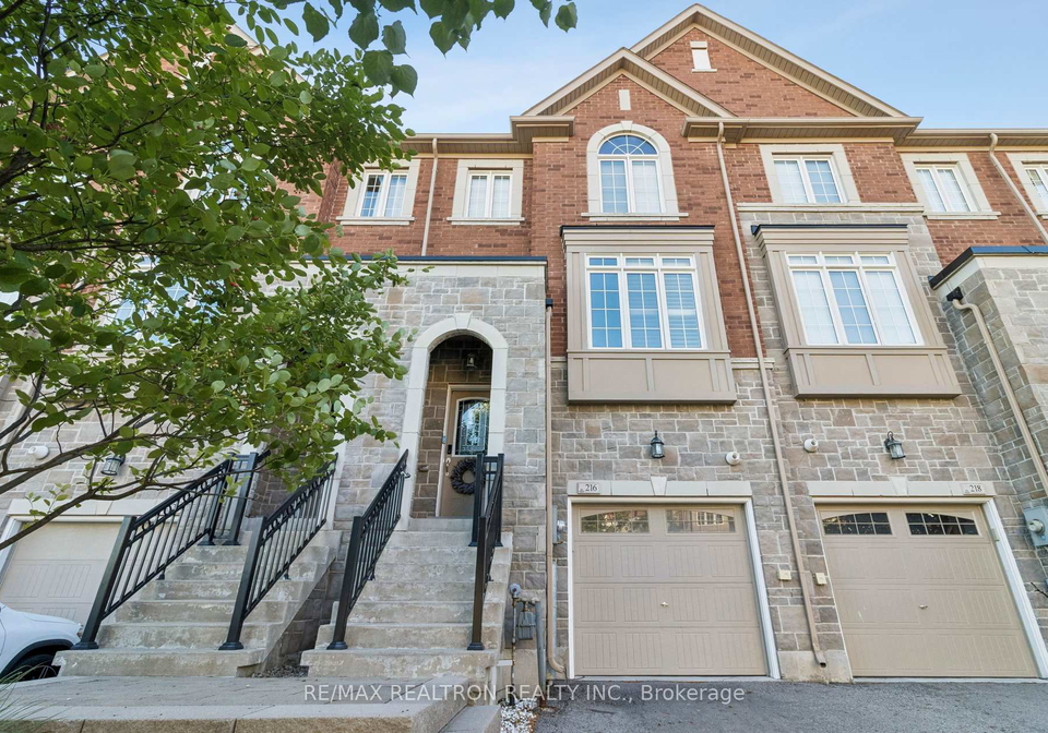 216-appleton-court-newmarket-ontario-n13486684
