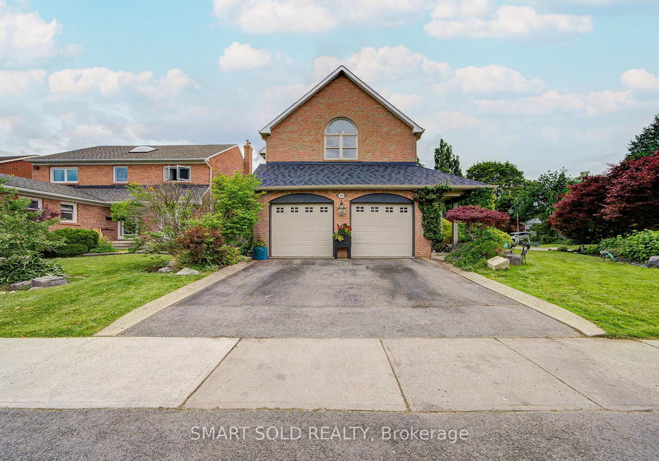 84-longwater-chase-markham-ontario-n13486866