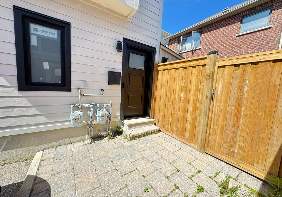 26-cardrew-street-markham-ontario-n13488338