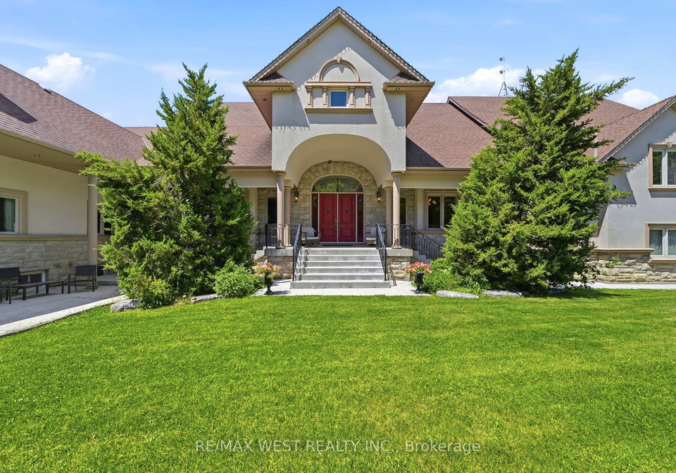 2-kingswood-drive-king-ontario-n13488504