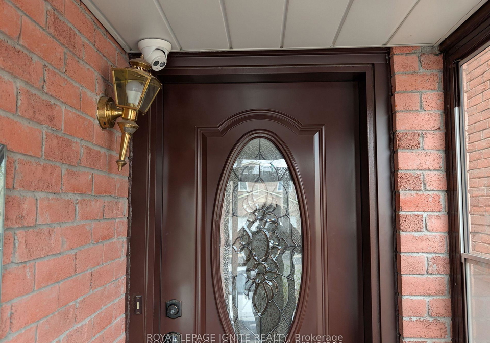 98-chloe-crescent-markham-ontario-n13489478