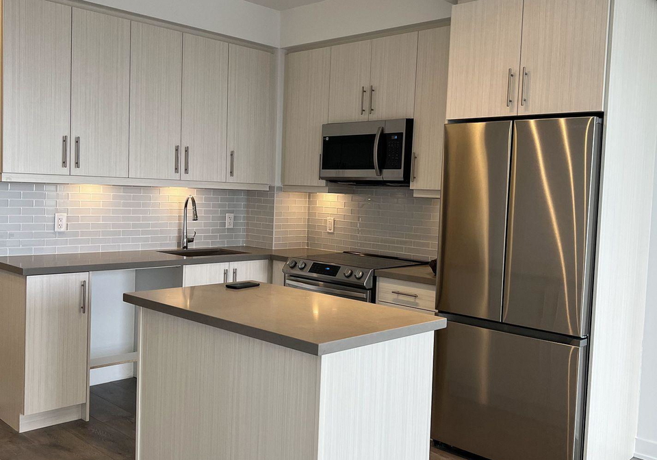 105-oneida-crescent-richmond-hill-ontario-n13489684