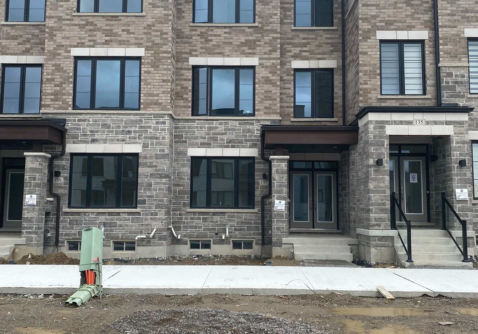 137-vine-cliff-road-markham-ontario-n13490582
