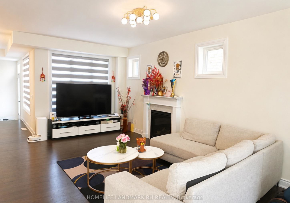 32-york-downs-boulevard-s-markham-ontario-n13491264
