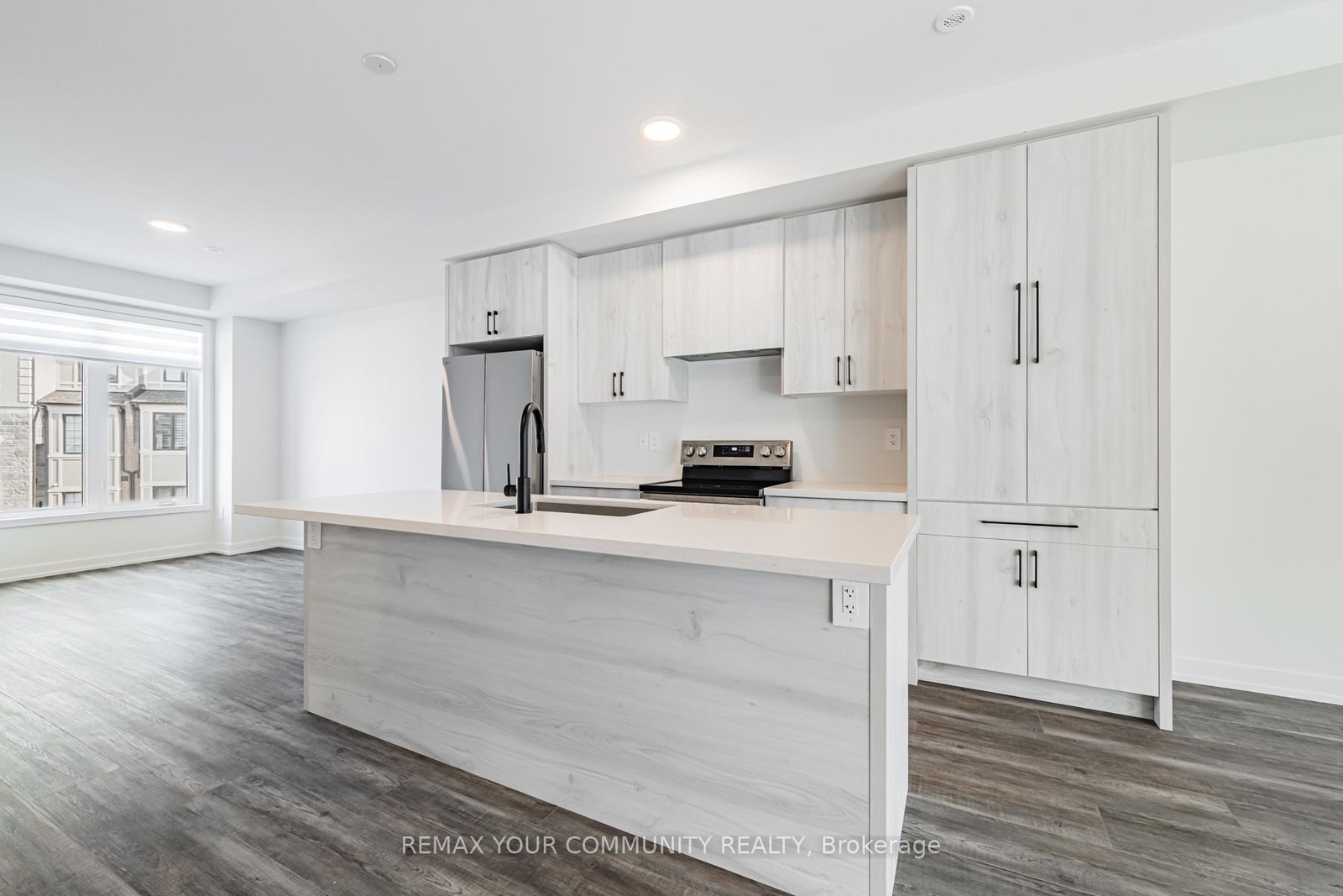 16-agnes-lane-richmond-hill-ontario-n13491630