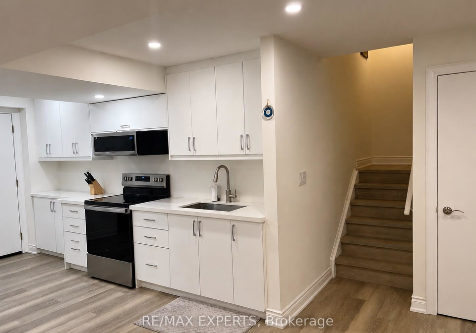 17-anderson-cove-trail-e-king-ontario-n13492358