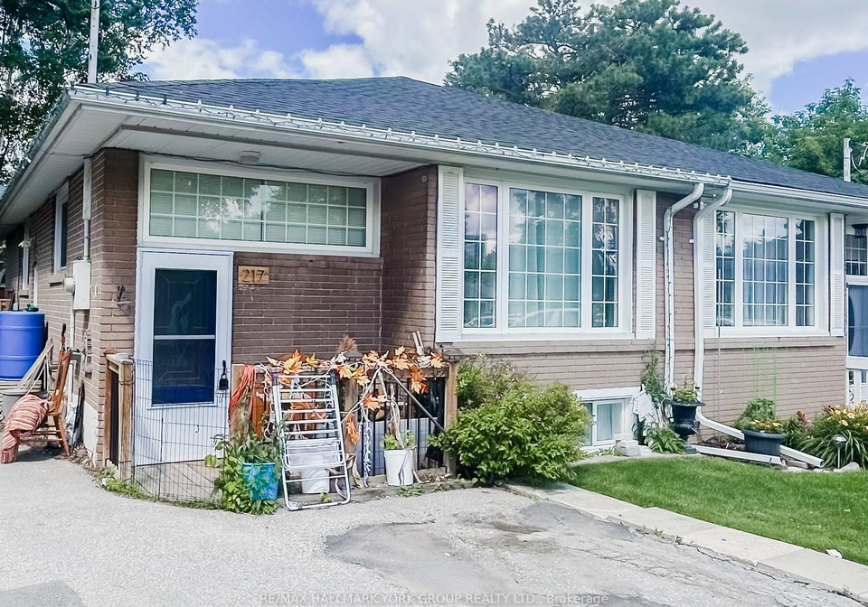 217-septonne-avenue-newmarket-ontario-n13492458