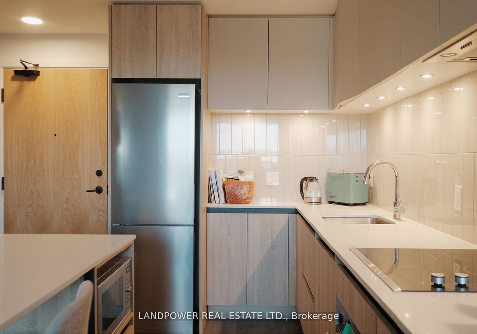 7950-bathurst-street-vaughan-ontario-n13492468