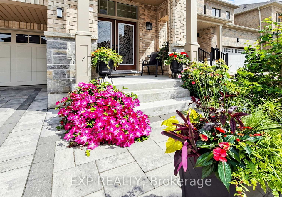 34-buttonleaf-crescent-whitchurch-stouffville-ontario-n13493188