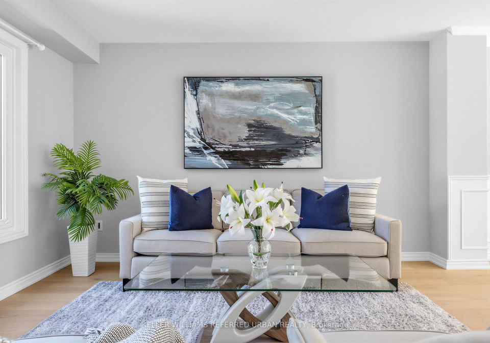 350-pickering-crescent-newmarket-ontario-n13493374