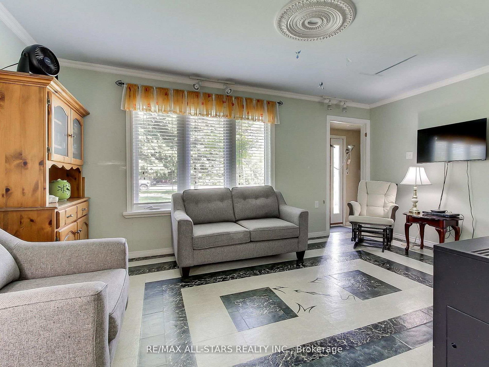 9-riverglen-drive-georgina-ontario-n13493648