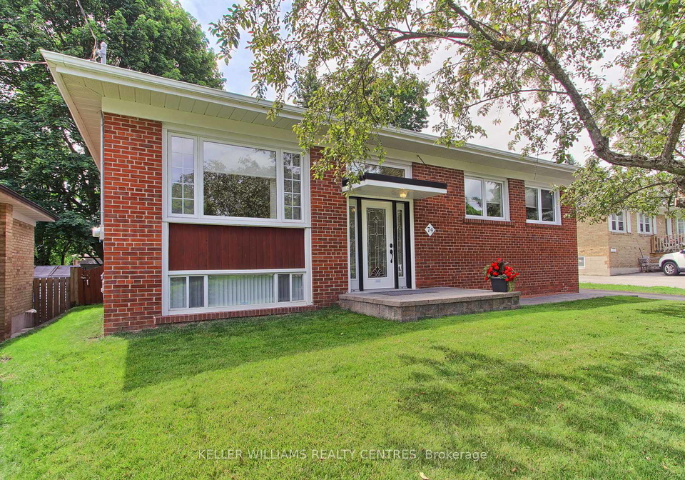 74-boothbay-crescent-newmarket-ontario-n13493840