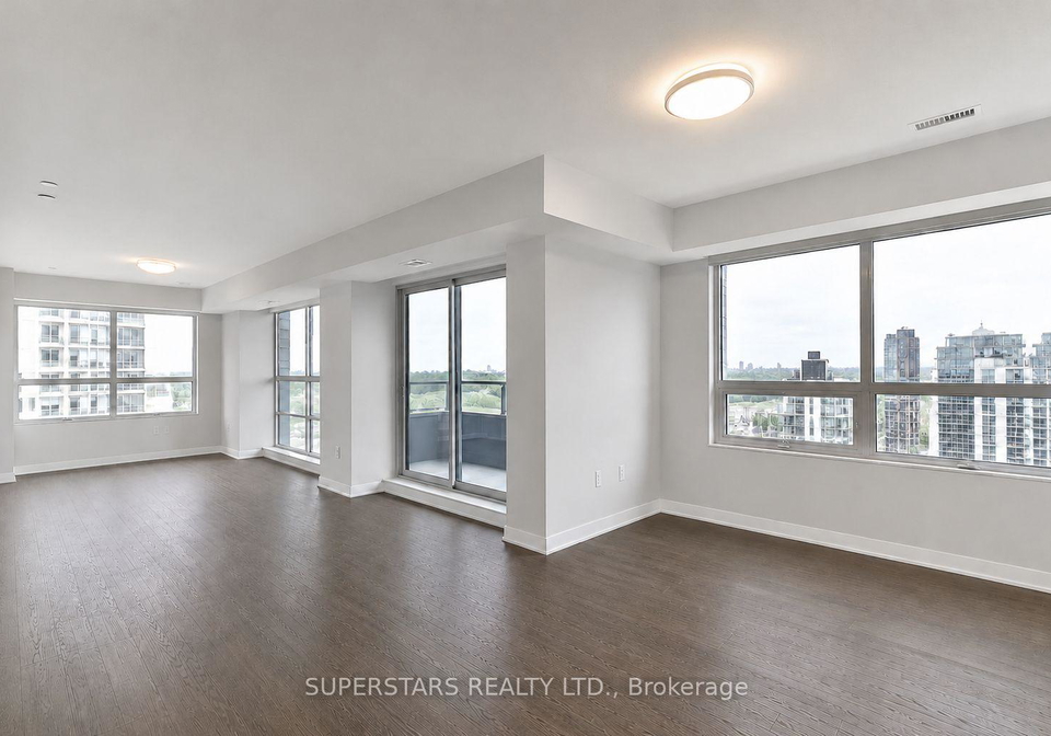 15-water-walk-drive-markham-ontario-n13495624