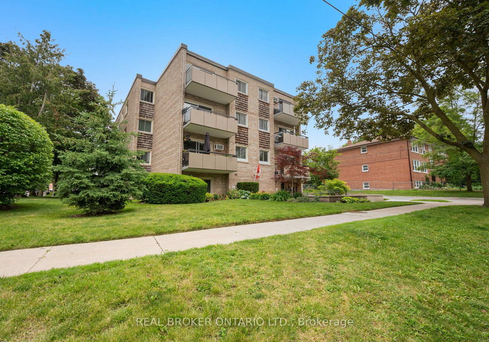 21-elizabeth-street-s-richmond-hill-ontario-n13495674