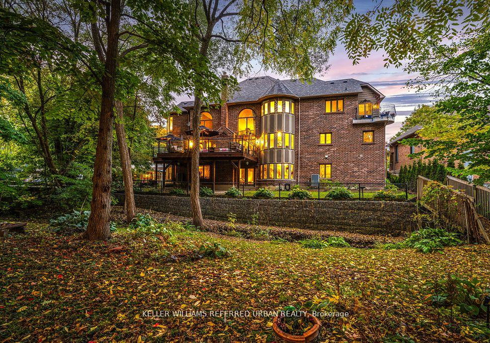 194-sherwood-place-newmarket-ontario-n13495698