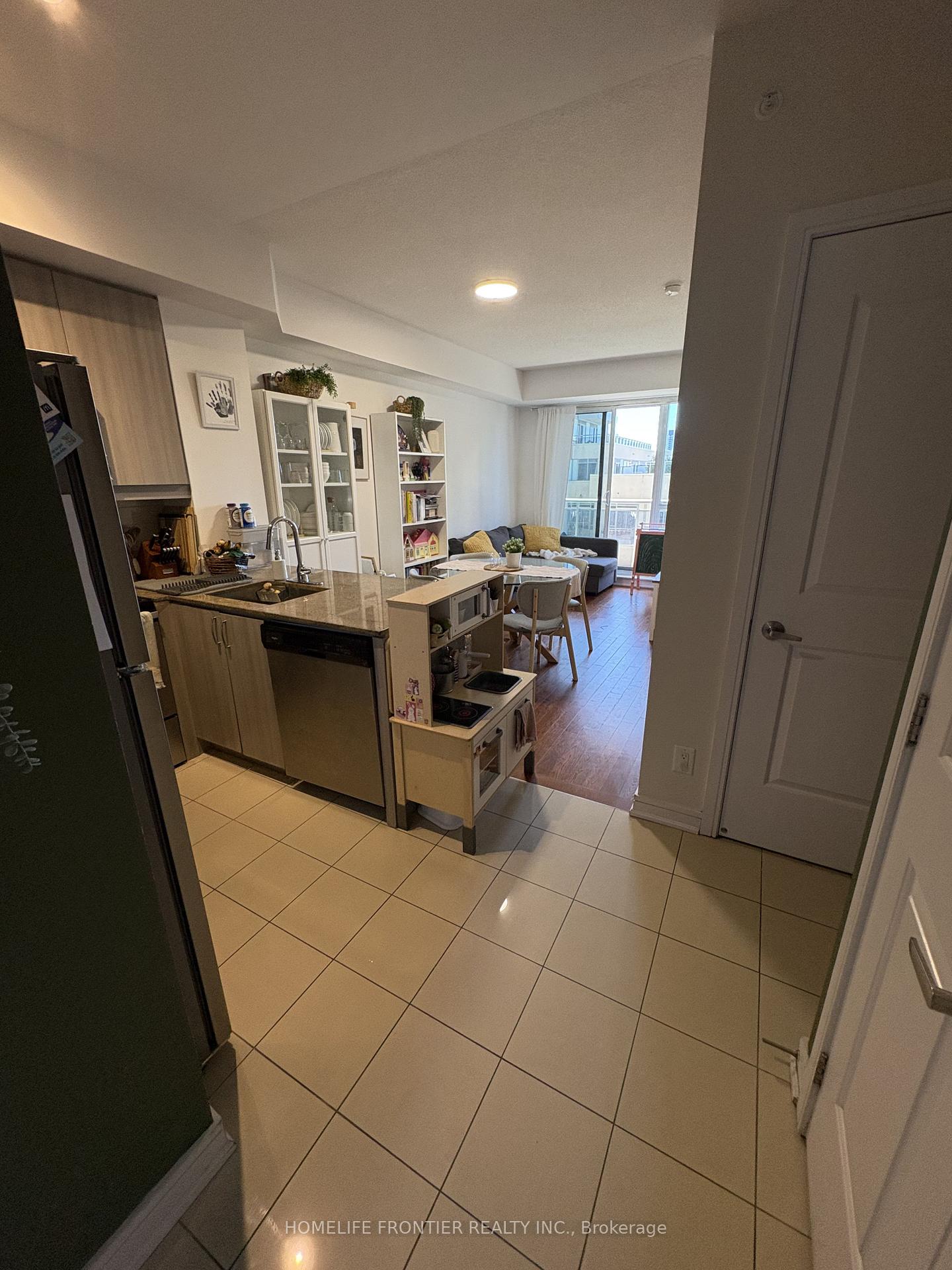 9201-yonge-street-richmond-hill-ontario-n13495886