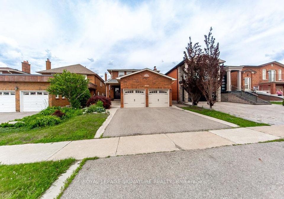 154-oliver-lane-vaughan-ontario-n13496144