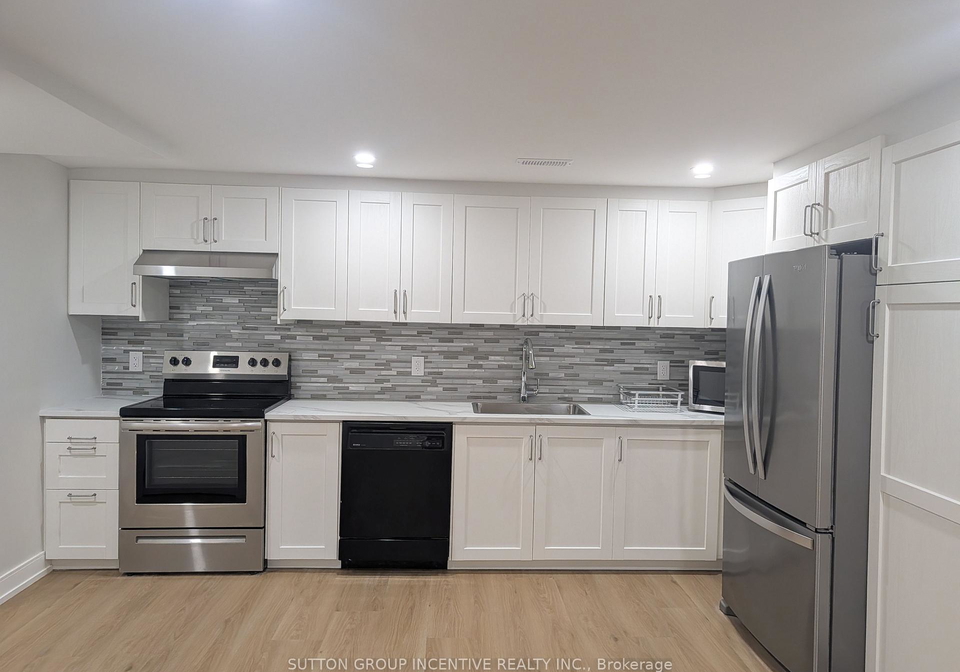 9-cowles-court-richmond-hill-ontario-n13496350