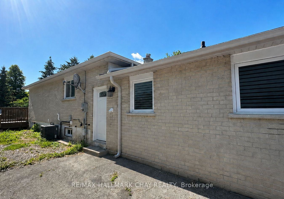 32-stewart-avenue-new-tecumseth-ontario-n13496538