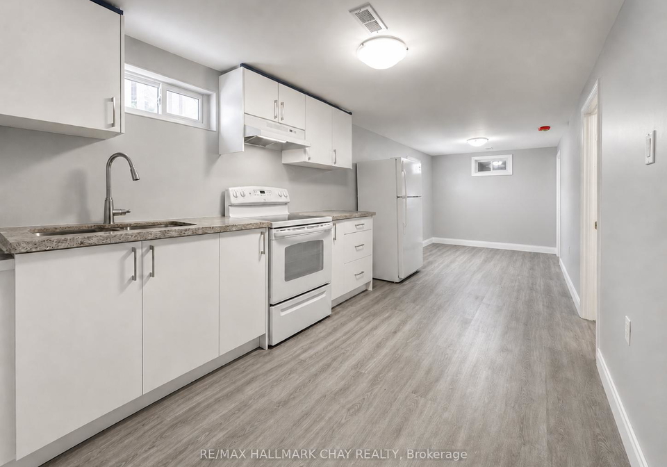 32-stewart-avenue-new-tecumseth-ontario-n13496538