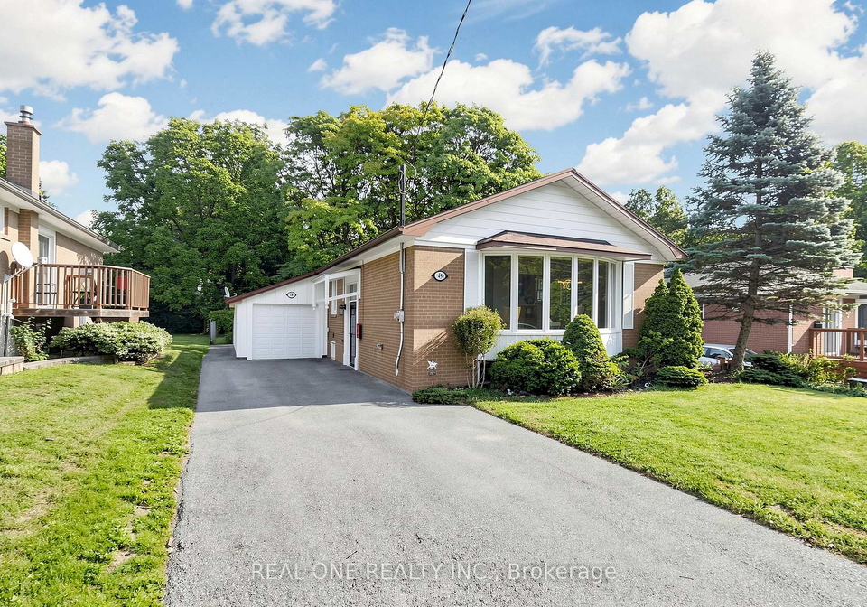 49-bayview-parkway-newmarket-ontario-n13496956