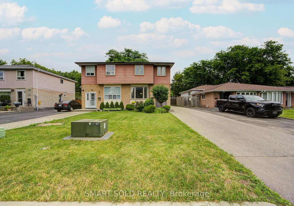255-cedar-avenue-richmond-hill-ontario-n13496994