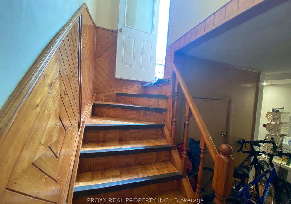 228-anzac-lower-level-road-richmond-hill-ontario-n13497038