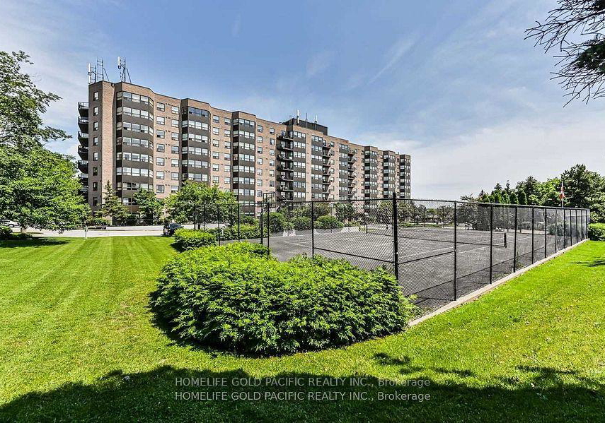 2-raymerville-drive-markham-ontario-n13497536