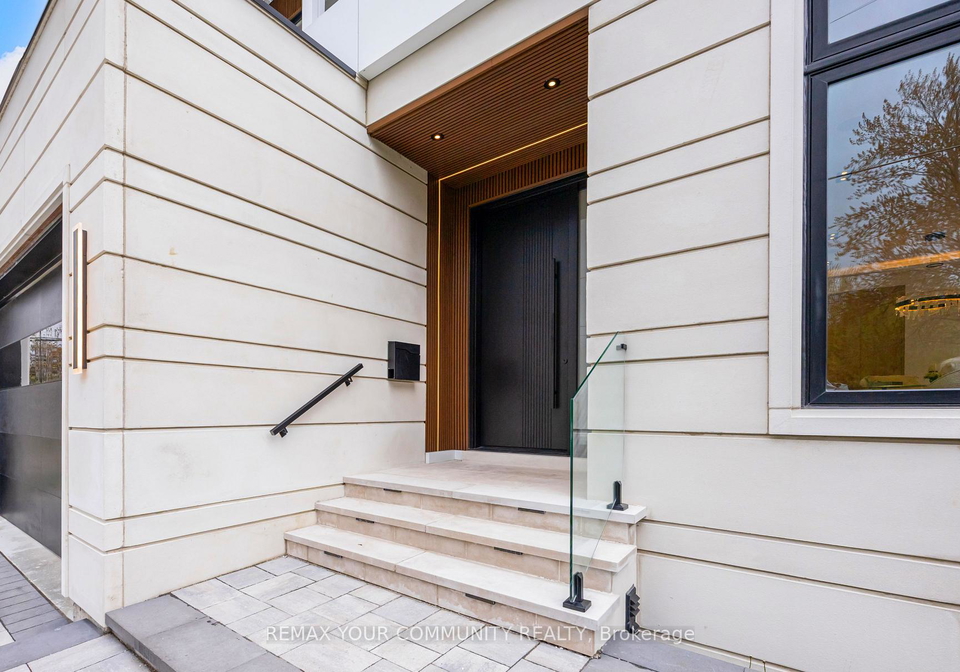 259-ruggles-avenue-richmond-hill-ontario-n13497566