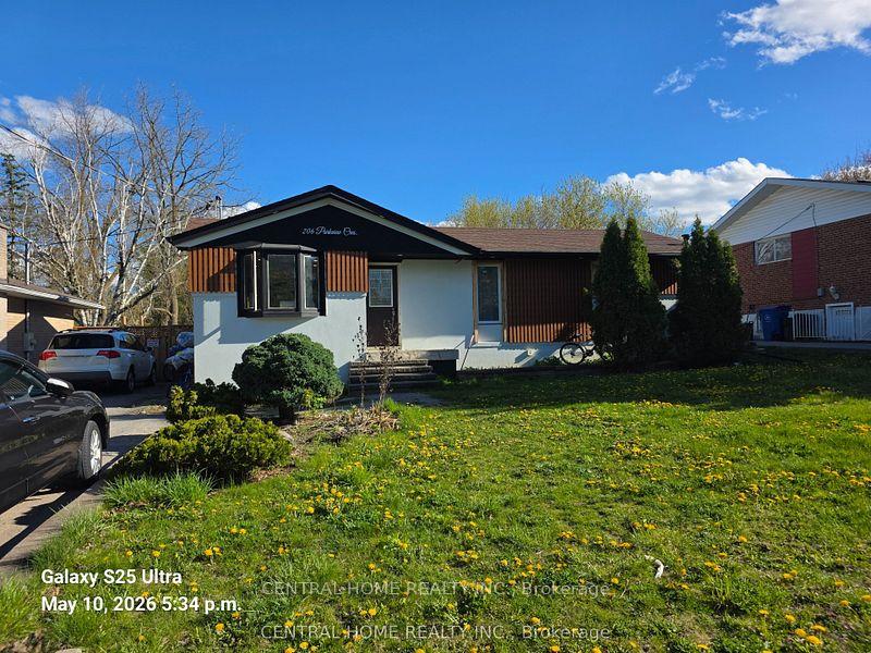 206-parkview-crescent-newmarket-ontario-n13497606