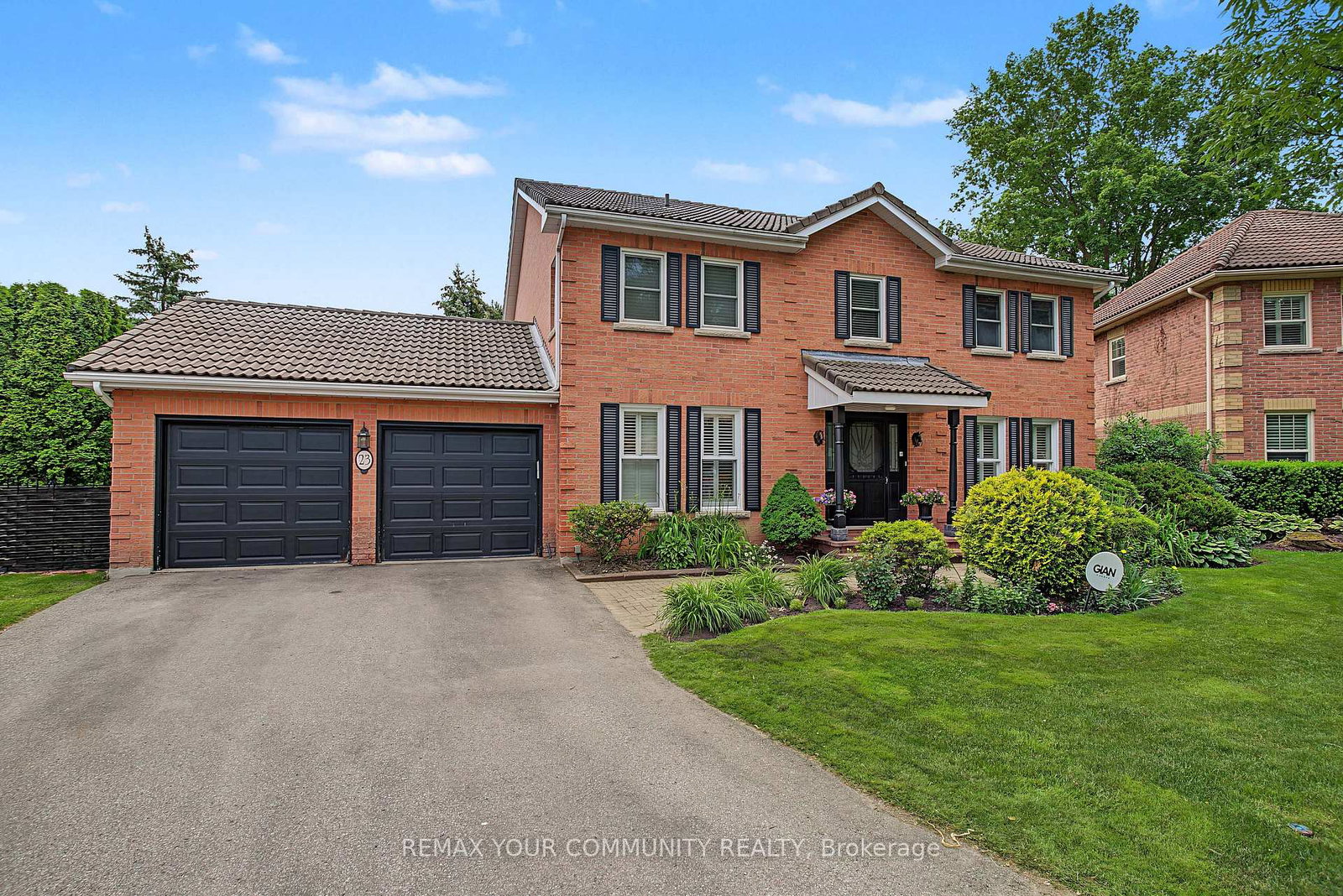 23-cranberry-lane-aurora-ontario-n13497708