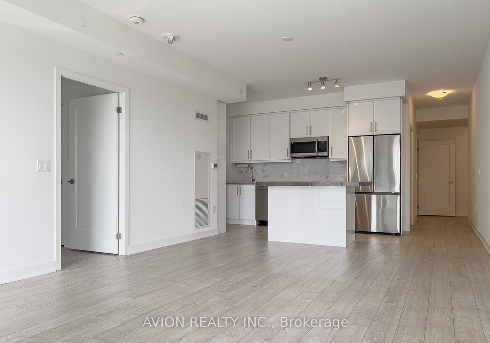 105-oneida-crescent-richmond-hill-ontario-n13497814