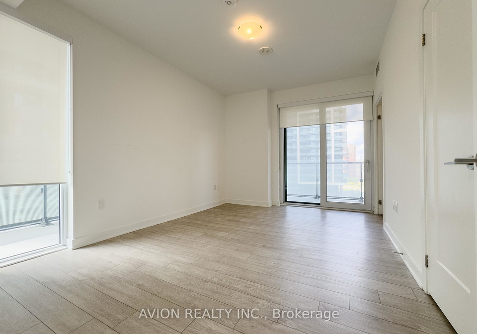 105-oneida-crescent-richmond-hill-ontario-n13497814