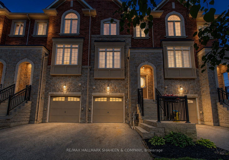 211-appleton-court-newmarket-ontario-n13498206