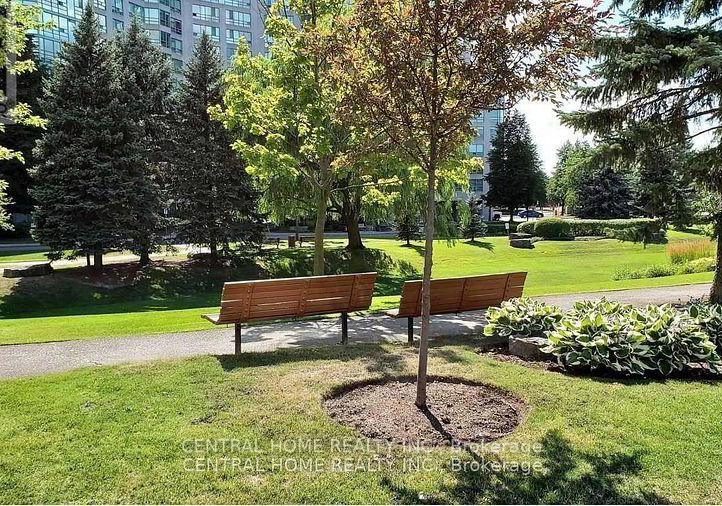 7825-bayview-avenue-markham-ontario-n13498576