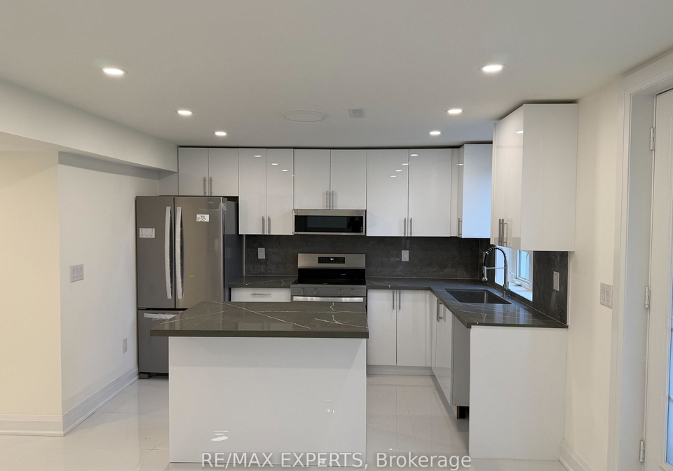 4-b-trailside-drive-bradford-west-gwillimbury-ontario-n13498610