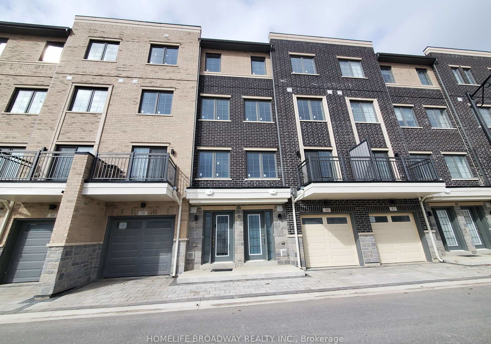 40-clippers-crescent-whitchurch-stouffville-ontario-n13498756