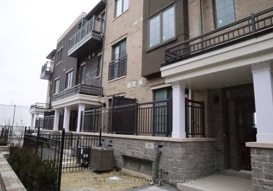 40-clippers-crescent-whitchurch-stouffville-ontario-n13498756