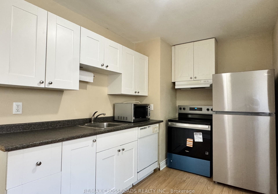 21-davis-road-aurora-ontario-n13498994
