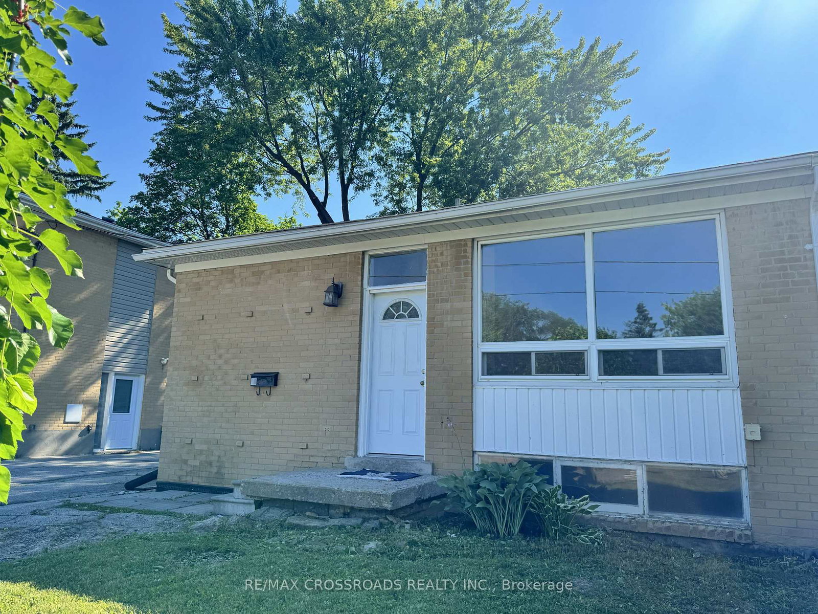 21-davis-road-aurora-ontario-n13499068