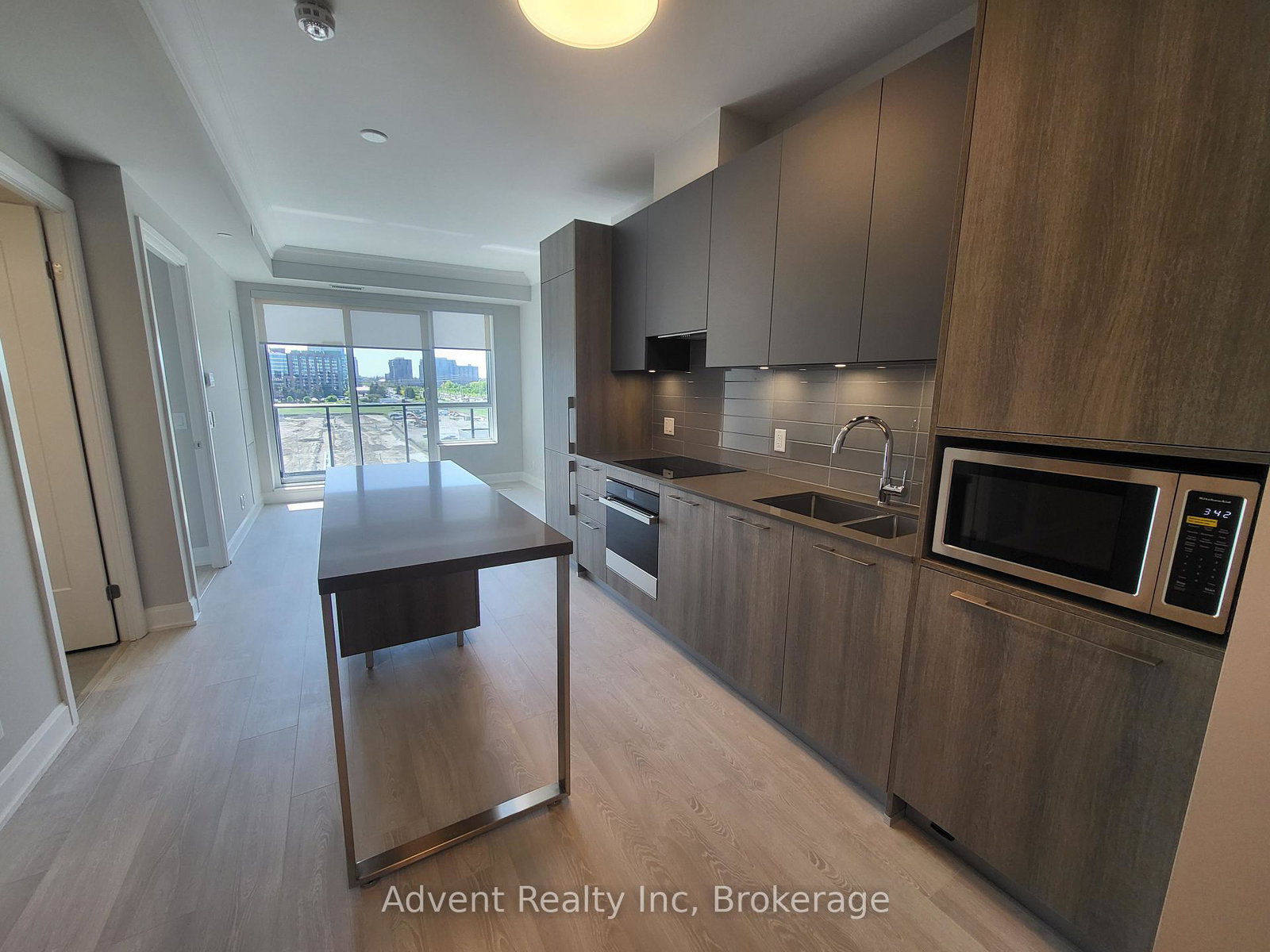 18-water-walk-drive-markham-ontario-n13499218