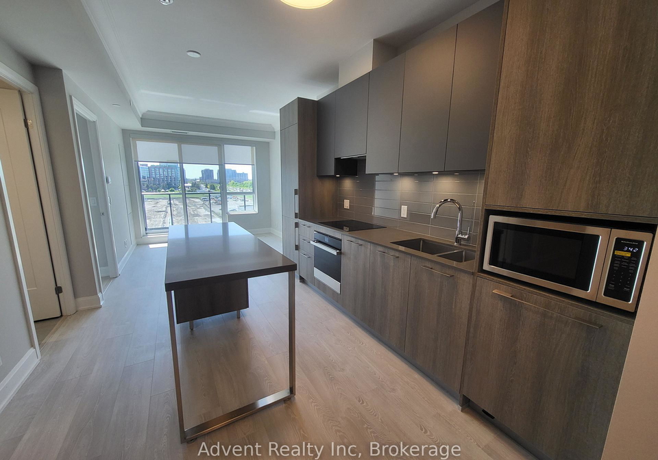 18-water-walk-drive-markham-ontario-n13499218