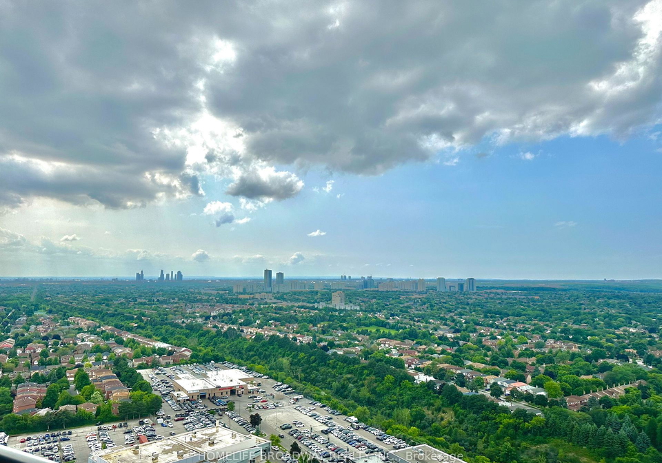 7161-yonge-street-markham-ontario-n13499304