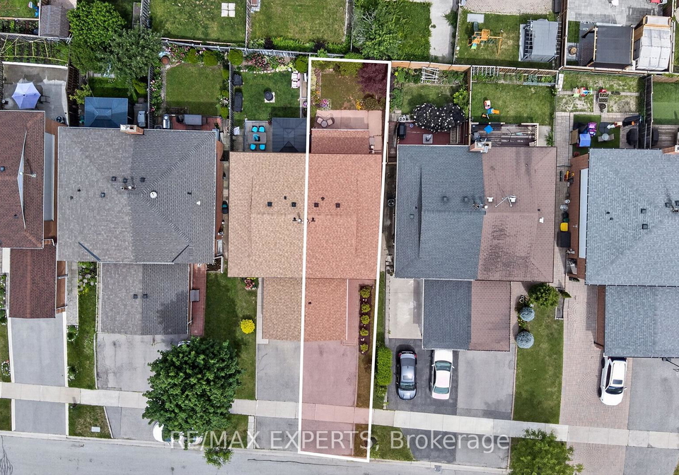 112-andrea-lane-vaughan-ontario-n13499998
