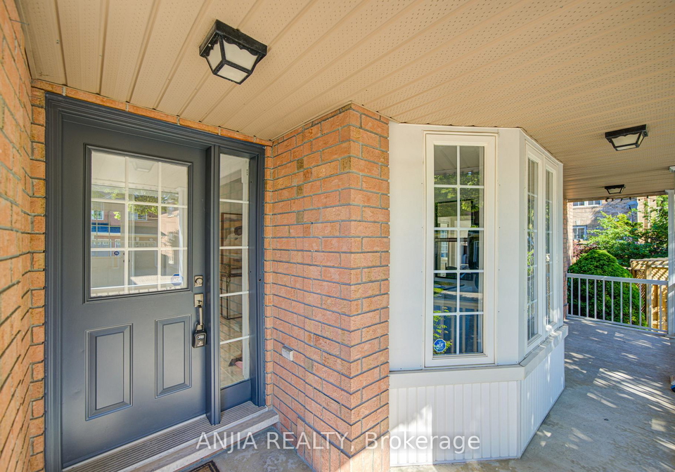 136-winston-castle-drive-markham-ontario-n13500060