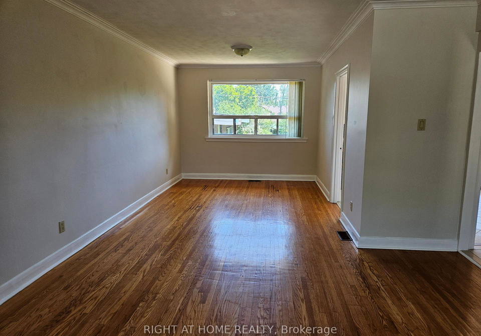 388-fernleigh-circle-s-richmond-hill-ontario-n13500518