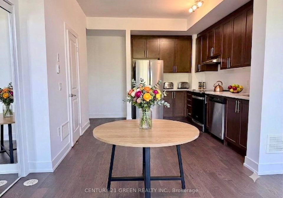 9560-islington-avenue-vaughan-ontario-n13500750