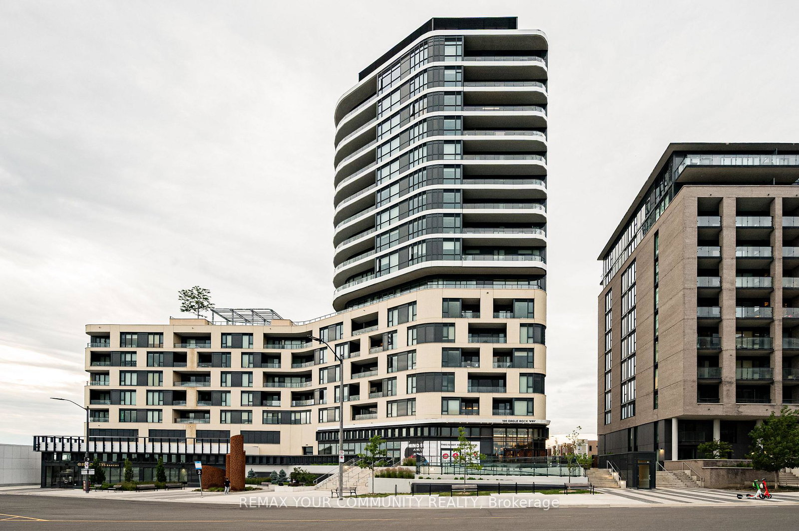 120-eagle-rock-way-vaughan-ontario-n13501032